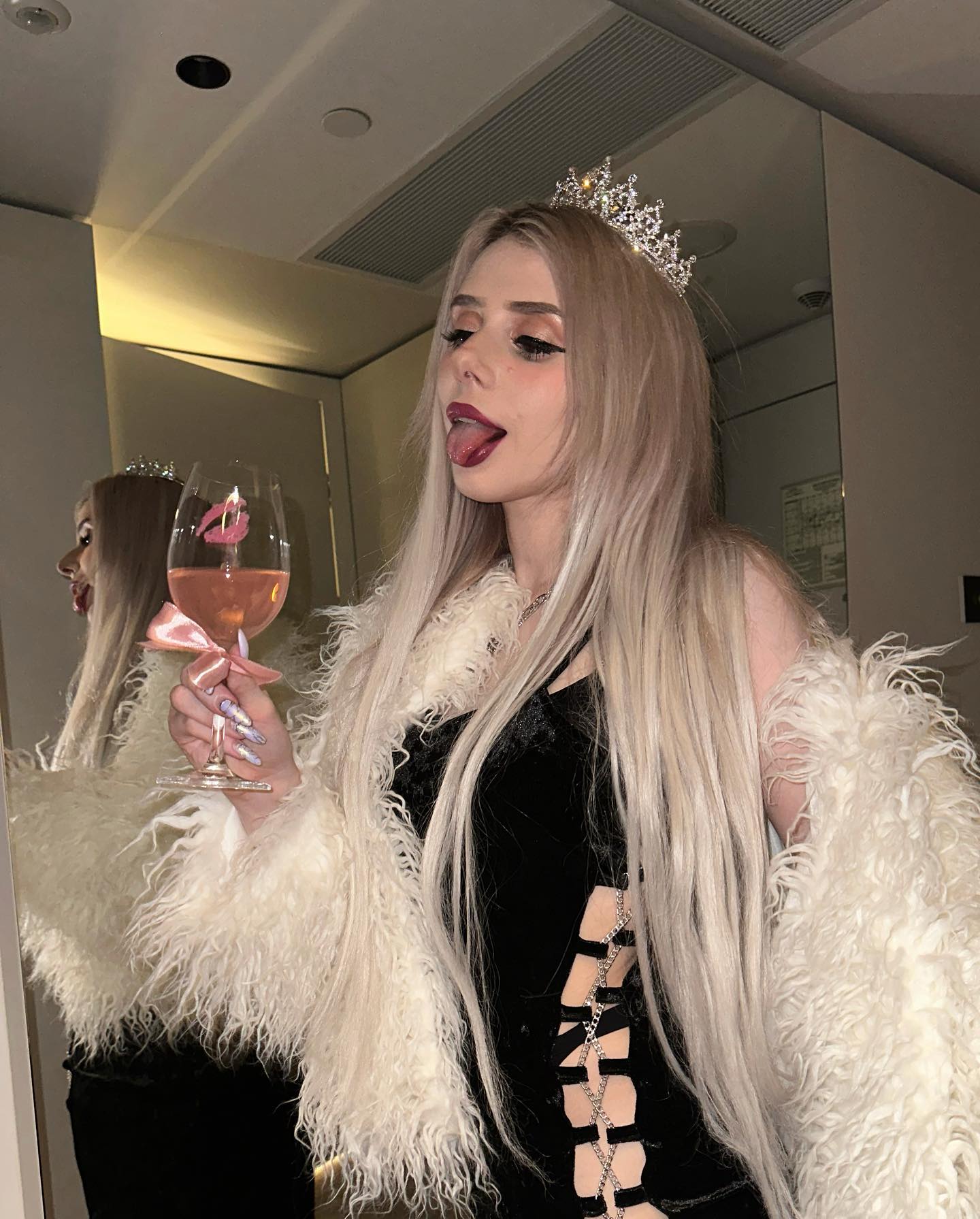 Света Соллар